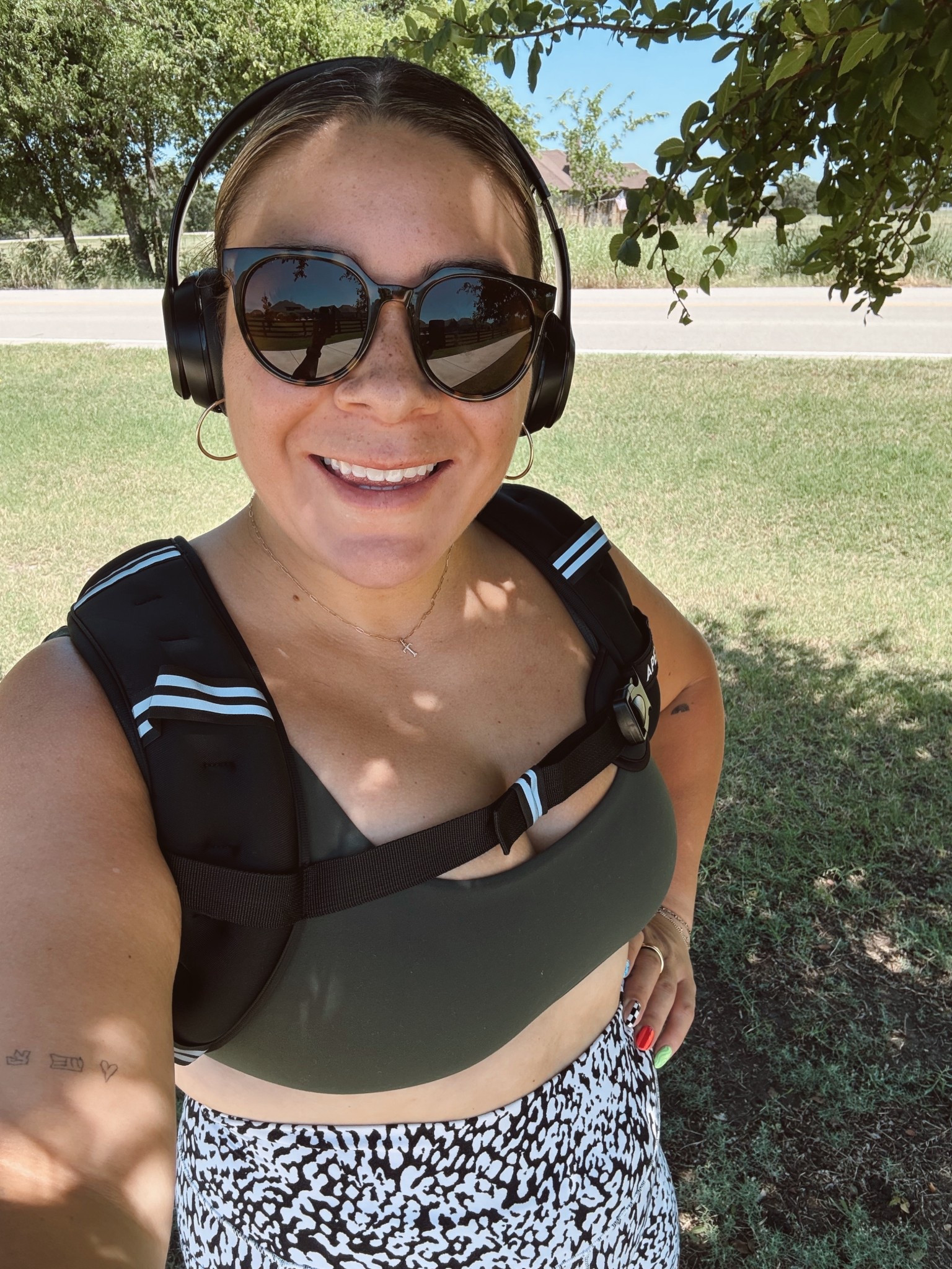 Have loved wearing this walking vest! Ya need it !