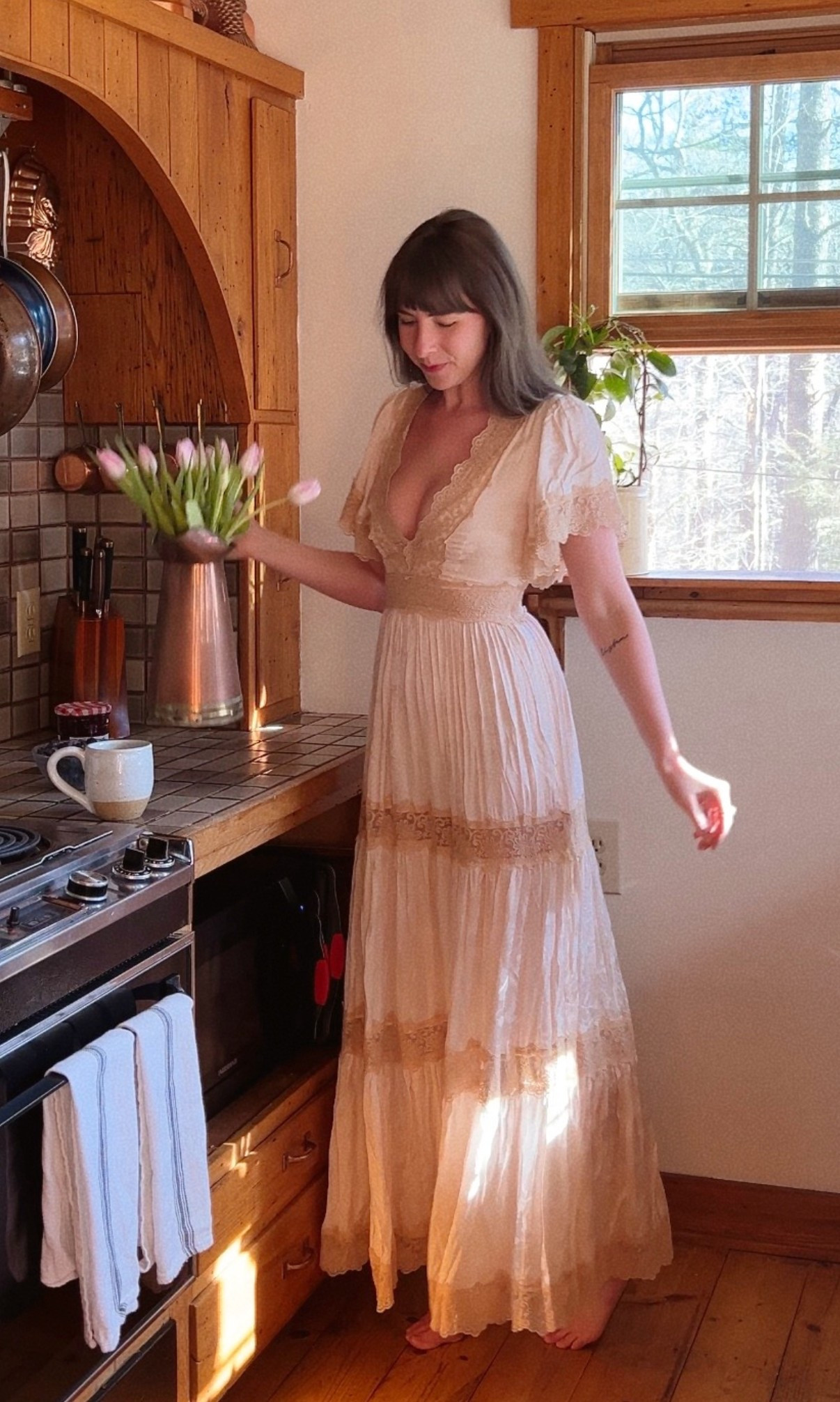 spring dress 🕊️🌷 wearing an xs

#LTKFestival #LTKootd #LTKSeasonal