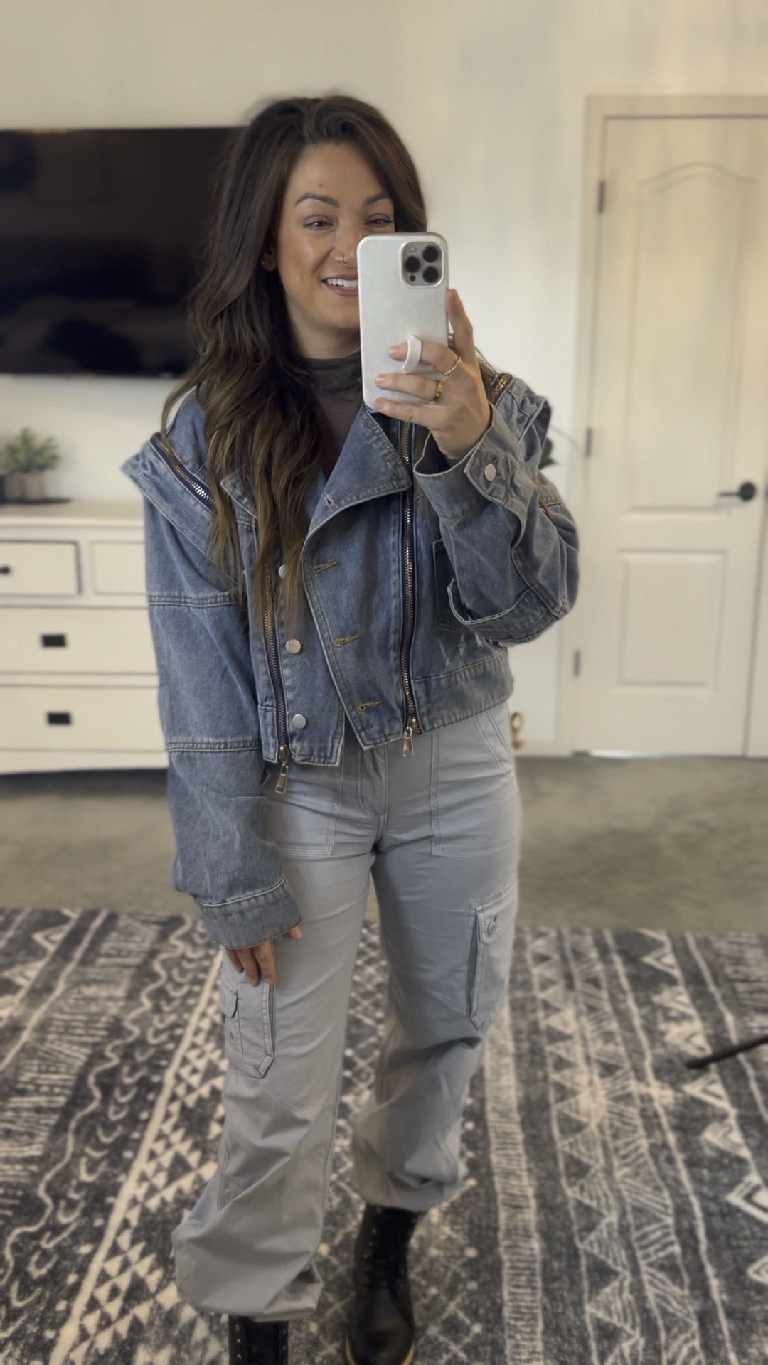 I couldn’t love this oversized convertible jacket more!! The sleeve zip off and it makes for the cutest vest!! Grab it 30% off during the LTK sale 9/21-9/24! 

#LTKSale #LTKstyletip #LTKSeasonal