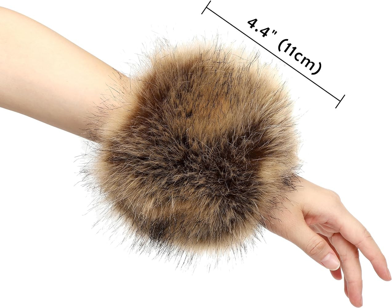 sy soul young Women's Faux Fur Wrist Cuffs Winter Fox Furry Wristbands Fluffy Fur Cuff Bracelet A... | Amazon (US)