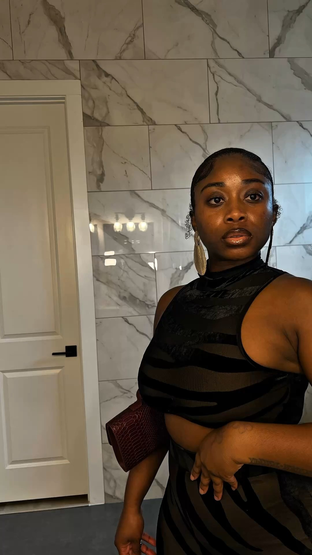 Let’s get dressed to go to dinner 🖤

#LTKStyleTip