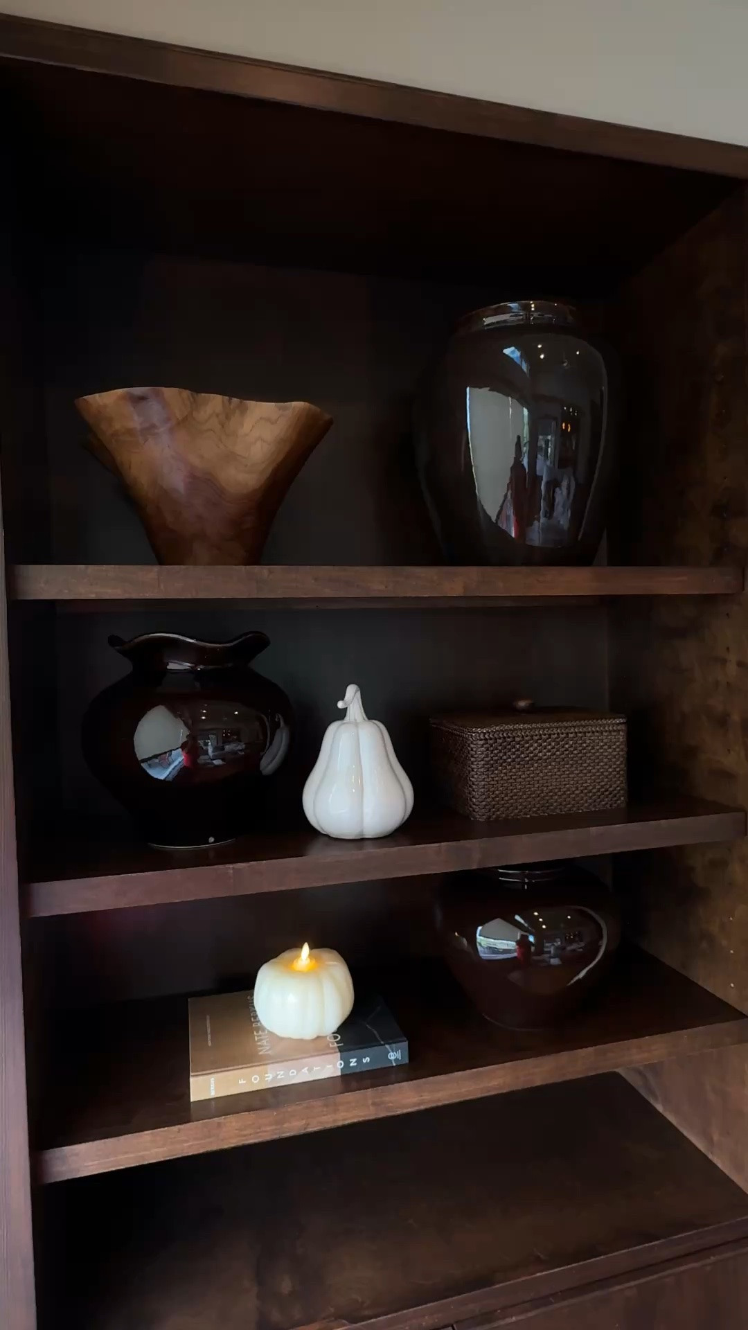 Fall shelf styling

#LTKHome