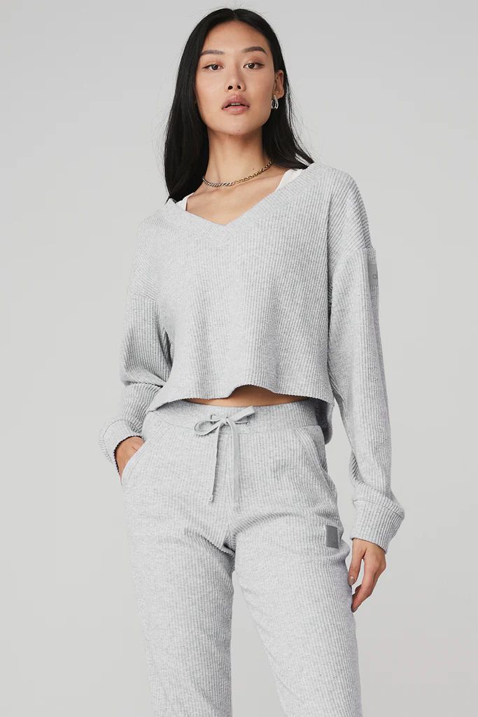 Muse V-Neck Pullover - Athletic Heather Grey | Alo Yoga
