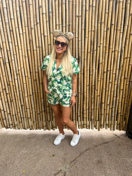 Another Disney World outfit for our Animal Kingdom day 🦓🌴

I rented this romper from Fashion Pass (use my code CROHNICALLYBLONDE for $20 off). I linked a few similar budget friendly options you can grab from Amazon along with my go to bum bag and sneakers for long days. 




#LTKunder100 #LTKunder50 #LTKstyletip