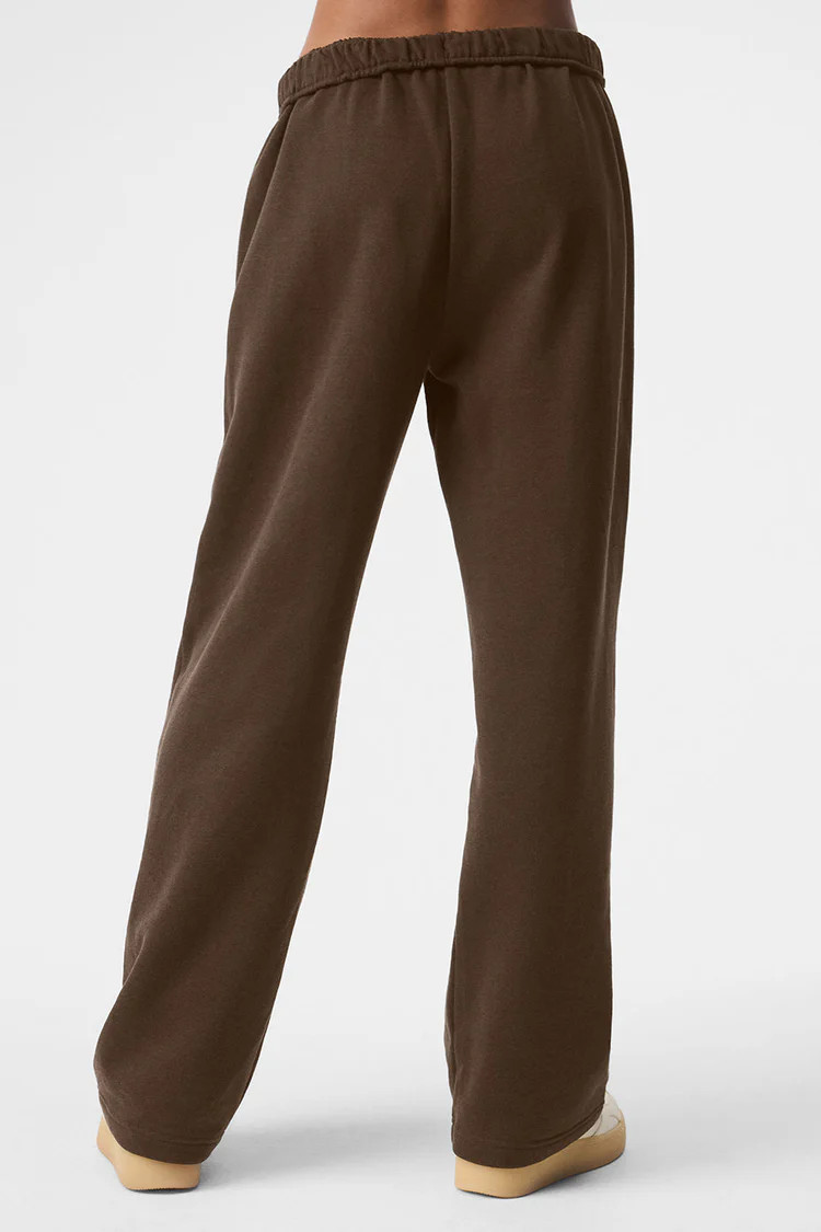 Accolade Straight Leg Sweatpant | Alo Yoga (US)