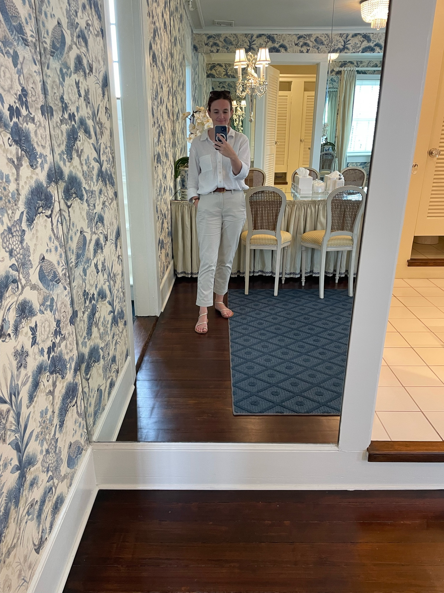 One last summer outfit...

#LTKSeasonal #LTKSaleAlert #LTKFindsUnder100