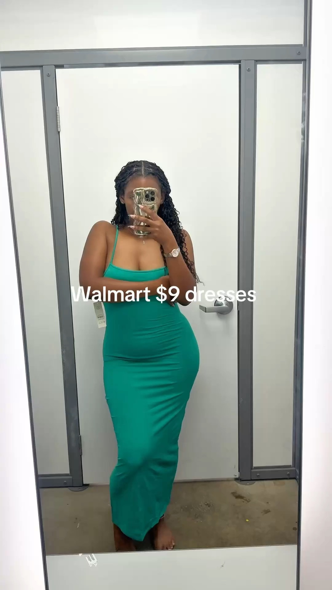 $9 Walmart dresses 👀

Super affordable, breathable, and easy to wear.

I got them in green and pink.

They are on the thinner side, but perfect for everyday.

For reference:
5’5 | 165 lbs
Wearing size small