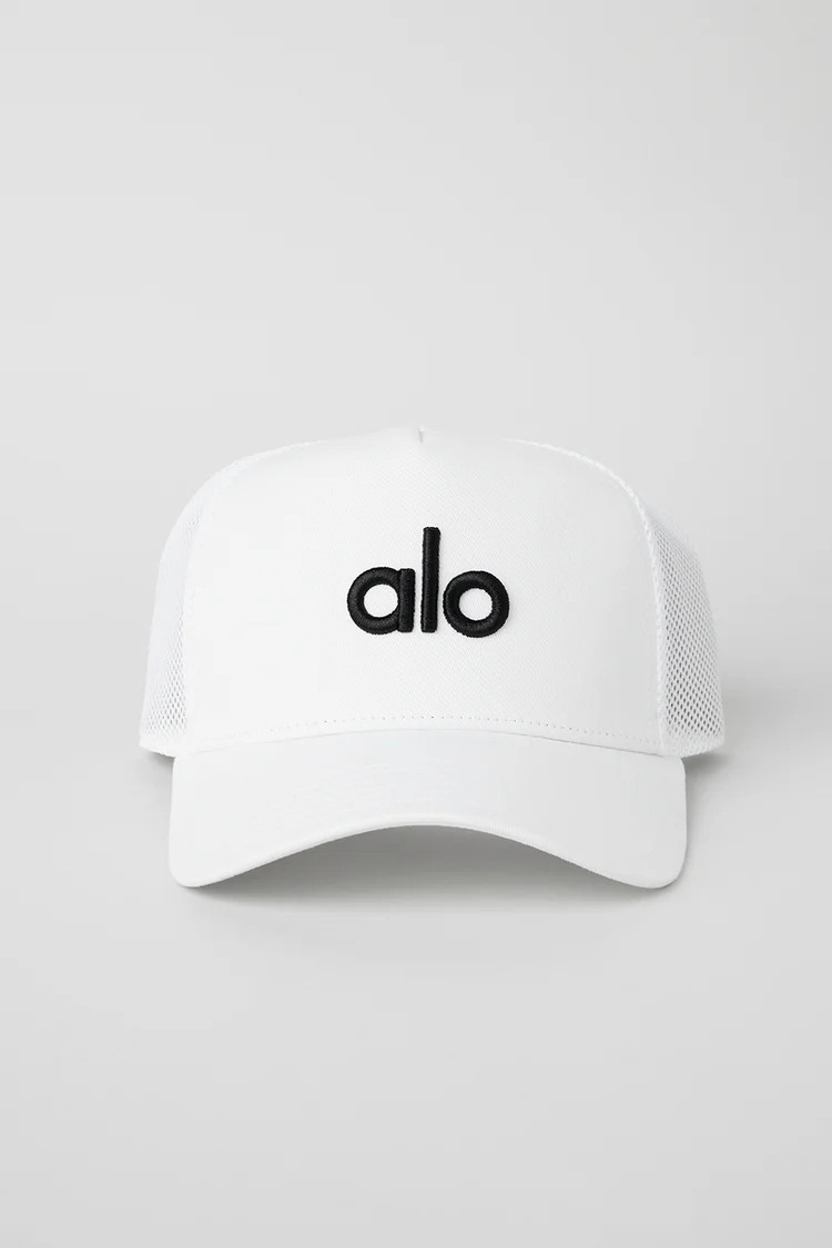 District Trucker Hat | Alo Yoga (US)