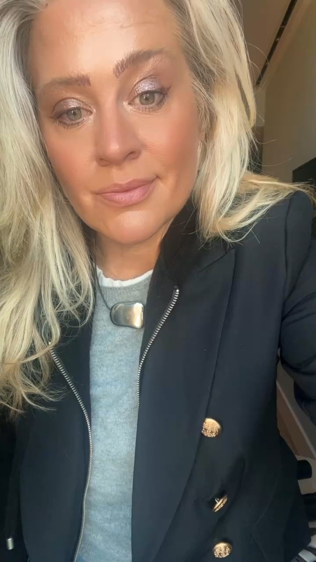  ✨Tap the bell and ❤️ for over 40 fashion, midlife style, midsize fashion and luxury looks for less. 

London outfit day one
Favorite Quince blazer, cashmere sweater and Madewell
Jeans

👑"Helping you look good, feel good!" - Lindsey Denver

#Midsizestyle  #spring #amazonfashion #midsizefashion #midlifestyle  #midsize #midsizeootd #over45#midsizeoutfits #size10 #size12 #midsizeootd 


#LTKOver40 #LTKMidsize #LTKFindsUnder100