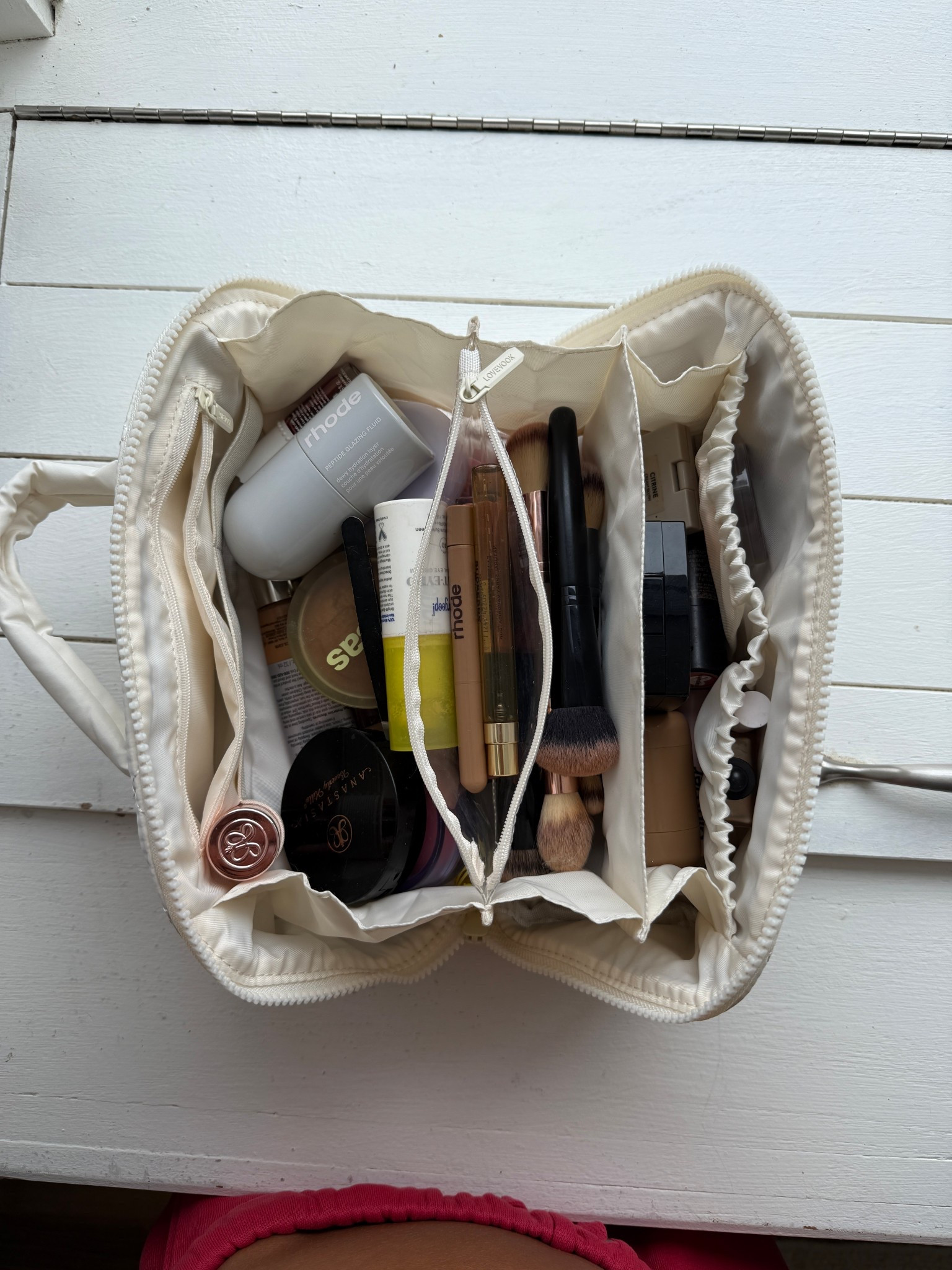 New makeup bag 🫶🏽