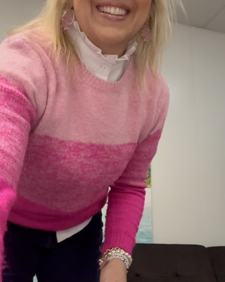 I  only have 10 minutes to do my nails! 💛Poshteacher


#LTKGiftGuide #LTKdayinmylife #LTKBeauty