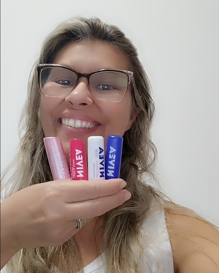 Protetor labial Nívea, diversas cores e sabores @amazonbrasil @ltkbrasil

#LTKxSephora #LTKbeauty #LTKbrasil