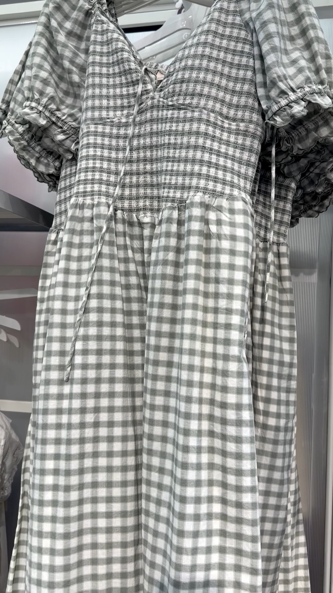 This green gingham midi dress is perfect for Easter, church, and spring events 💚
The A-line fit is so flattering and easy to wear, and the classic gingham print makes it a timeless piece for the season.
Style it with sandals now and keep wearing it into summer.

#easteroutfit #springdress #ginghamdress #churchoutfit #ltkfashion #ltkstyle #springstyle #summerdress #modestfashion #weekendstyle #ltkspring #ltkeaster