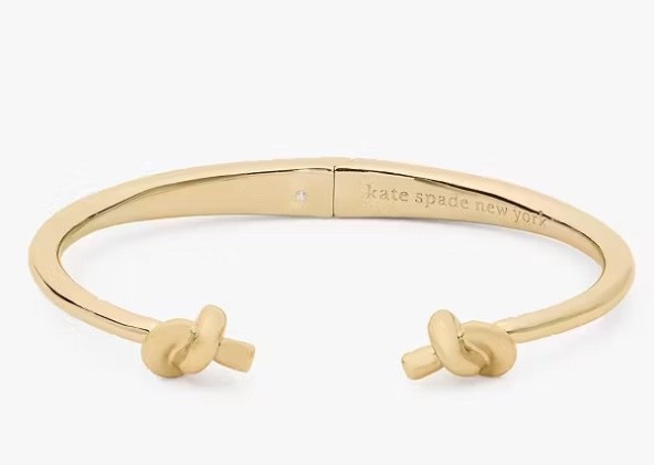 ON SALE - a great gift for you or any female in your life.  I hAve a cuff from this brand in a different design and I love it.  


@Kate Spade #giftforher #bracelet #jewelry 

#LTKOver40 #LTKU #LTKSaleAlert