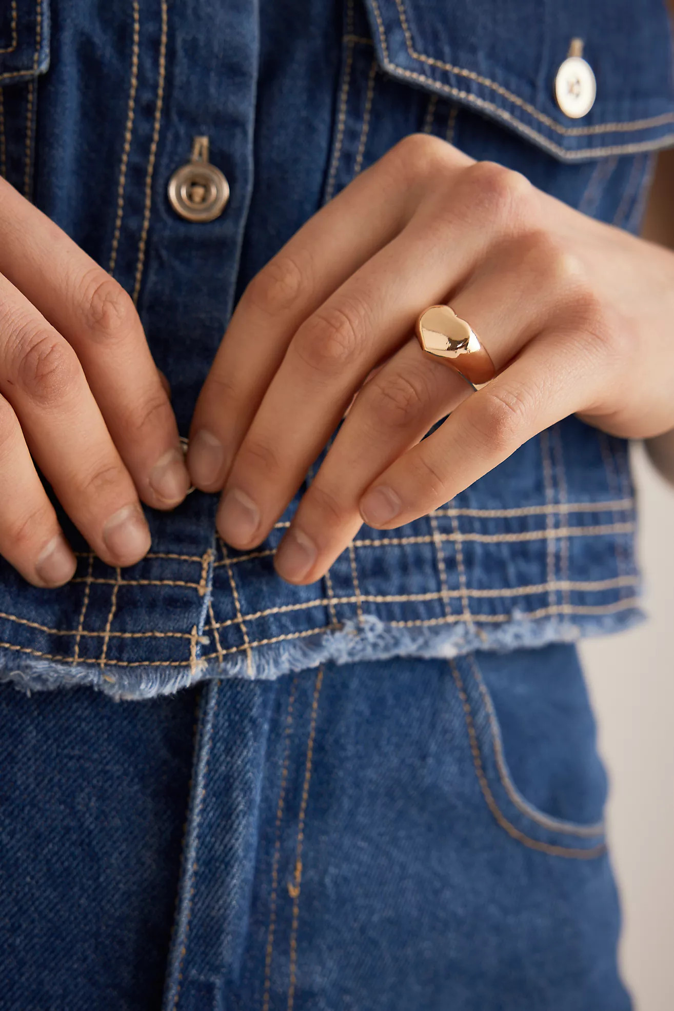 Gold Heart Signet Ring | Anthropologie (UK)