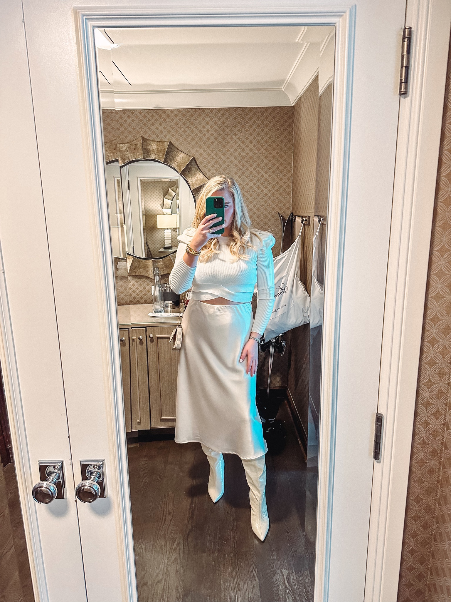 all white for the bride!!!

#LTKstyletip #LTKSeasonal #LTKtravel