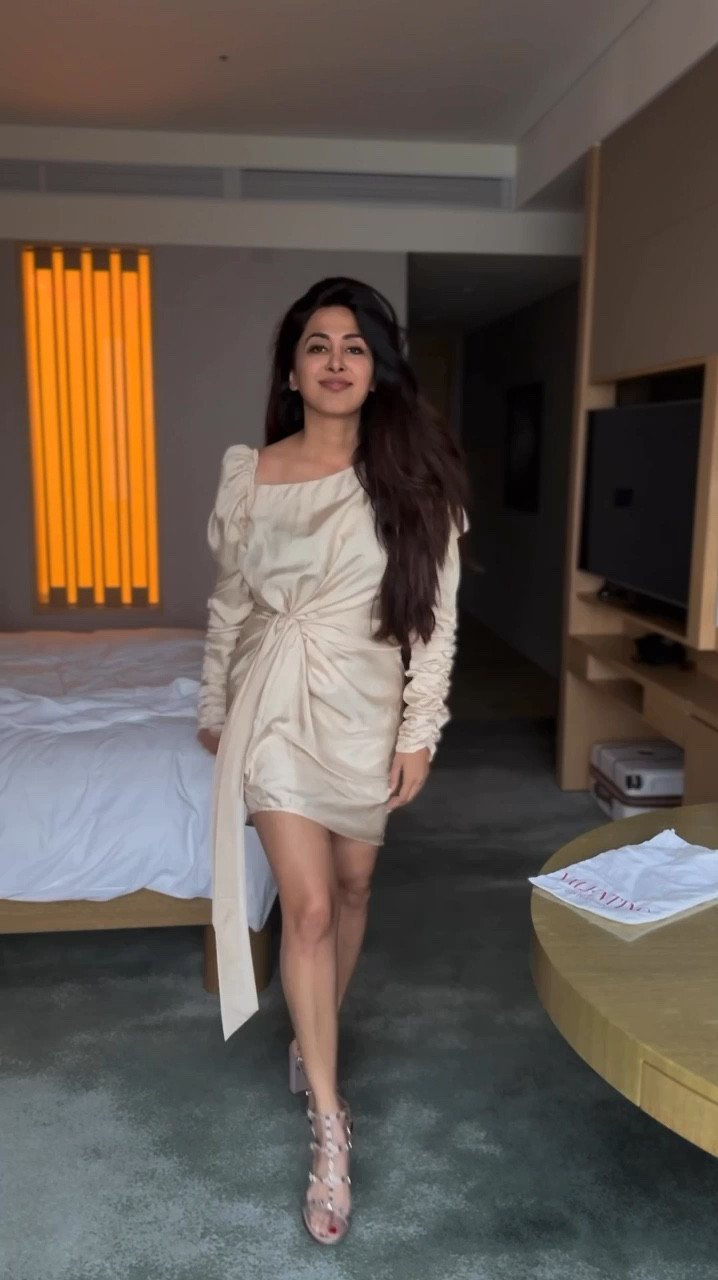 GRWM Date Night Edition ✨

On our recent trip to Seoul, we stayed at the Conrad Hotel, so it helped that I was able to get dressed and venture upstairs to level 37 for dinner!

My dress was from Leo Lin (old season) so I have chosen and linked a few similar pieces. Earrings were Dior, so I provided some other pearl options (one of which you will find particularly interesting)! And for the first time, some beauty products tagged. Happy shopping xx 

#LTKbeauty #LTKstyletip #LTKtravel