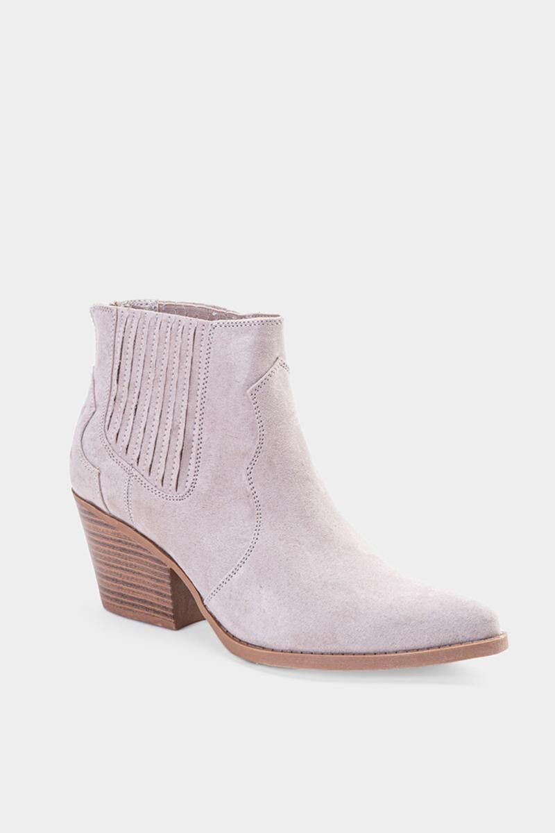 Jessica Western Ankle Boot | Francesca’s Collections