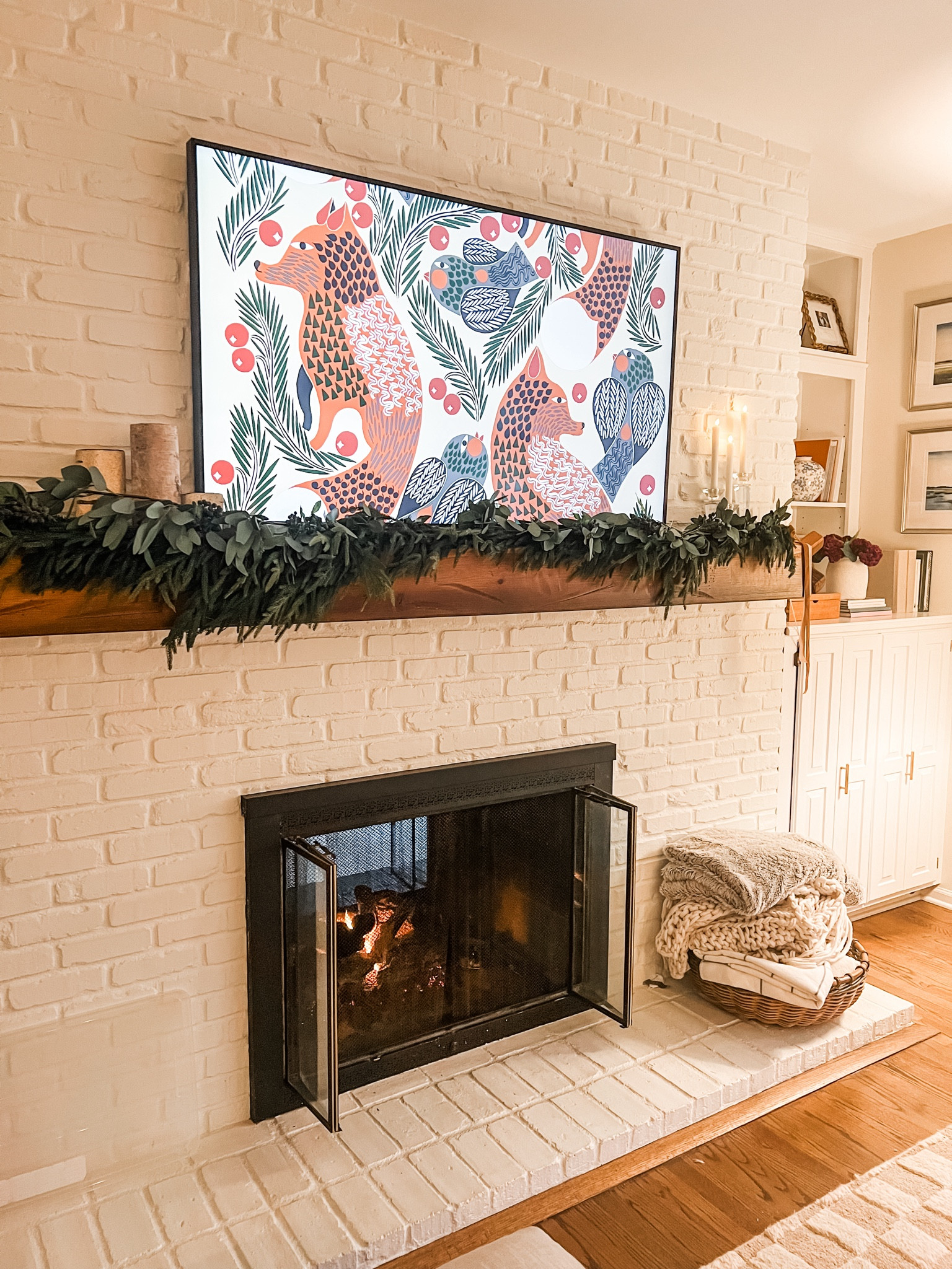 My fav garland! 

#LTKHoliday #LTKHome #LTKSeasonal