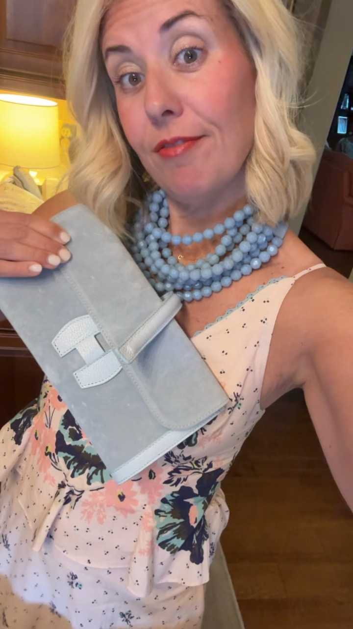 Outfit of the night….gorgeous Cleobella dress (xs), my fave heel (on sale) and clutch! 
Codes: 
Cleobella - mixandmatch15
Colores Collective - MIXANDMATCH 
Allie + Bess - Catherine20

#LTKdayinmylife #LTKootd #LTKmomlife