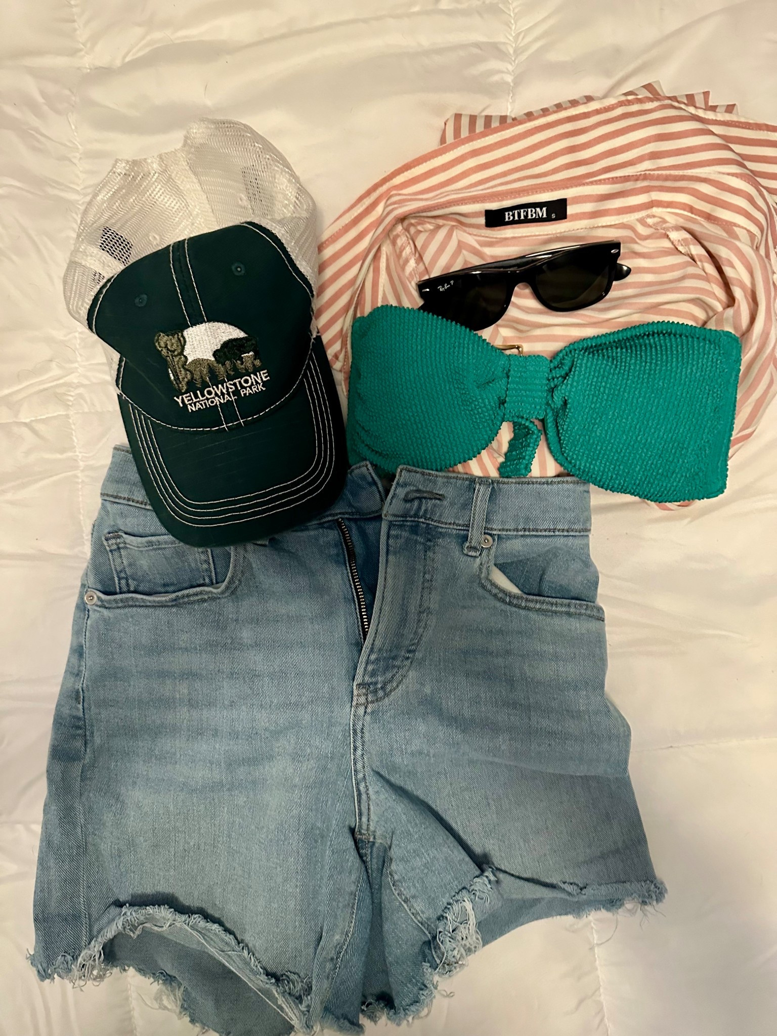 Summer essentials 

#LTKSwim #LTKSeasonal #LTKStyleTip