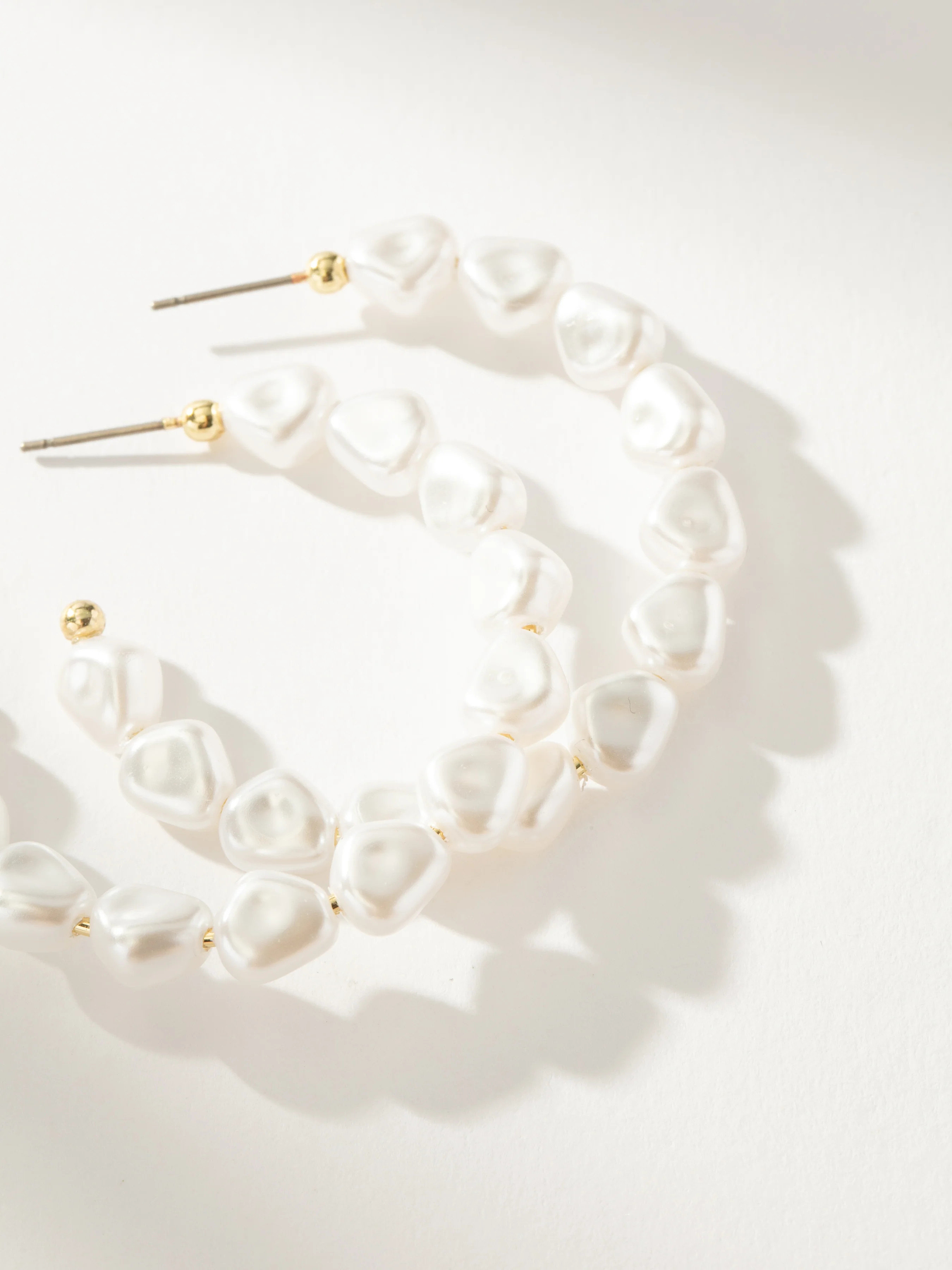 Gold Classy Pearl Hoop Earrings | Pearl Earrings | Uncommon James | Uncommon James