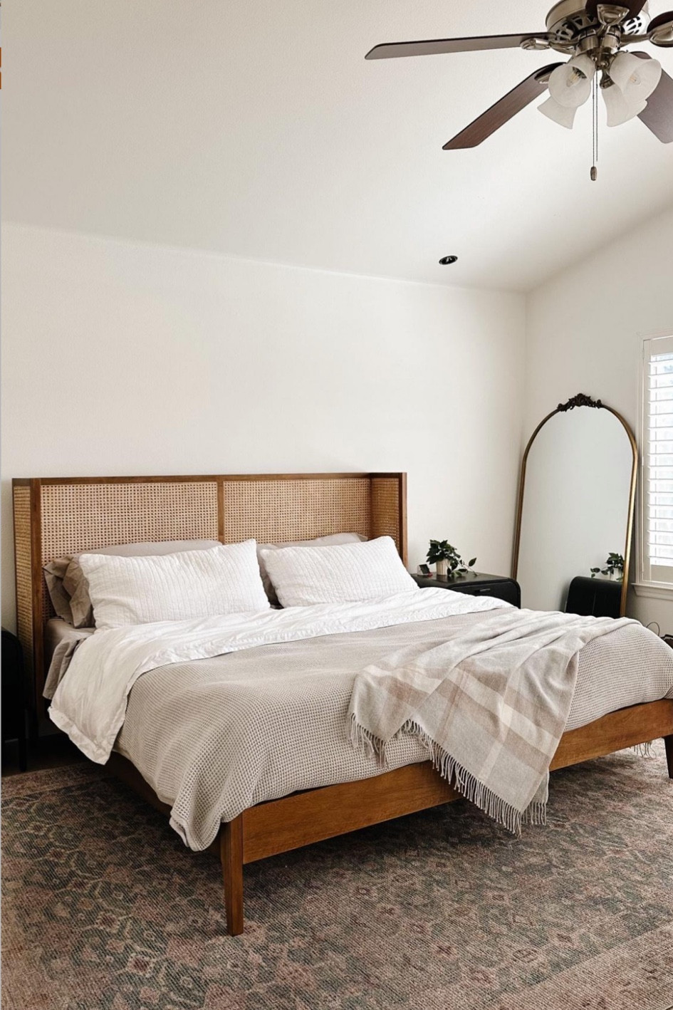 Memorial Day Sale: Lulu and Georgia is 20% off site-wide through the weekend! Grab my bed, nightstand, & mirror for 20% off. 



#LTKsalealert #LTKhome #LTKSeasonal