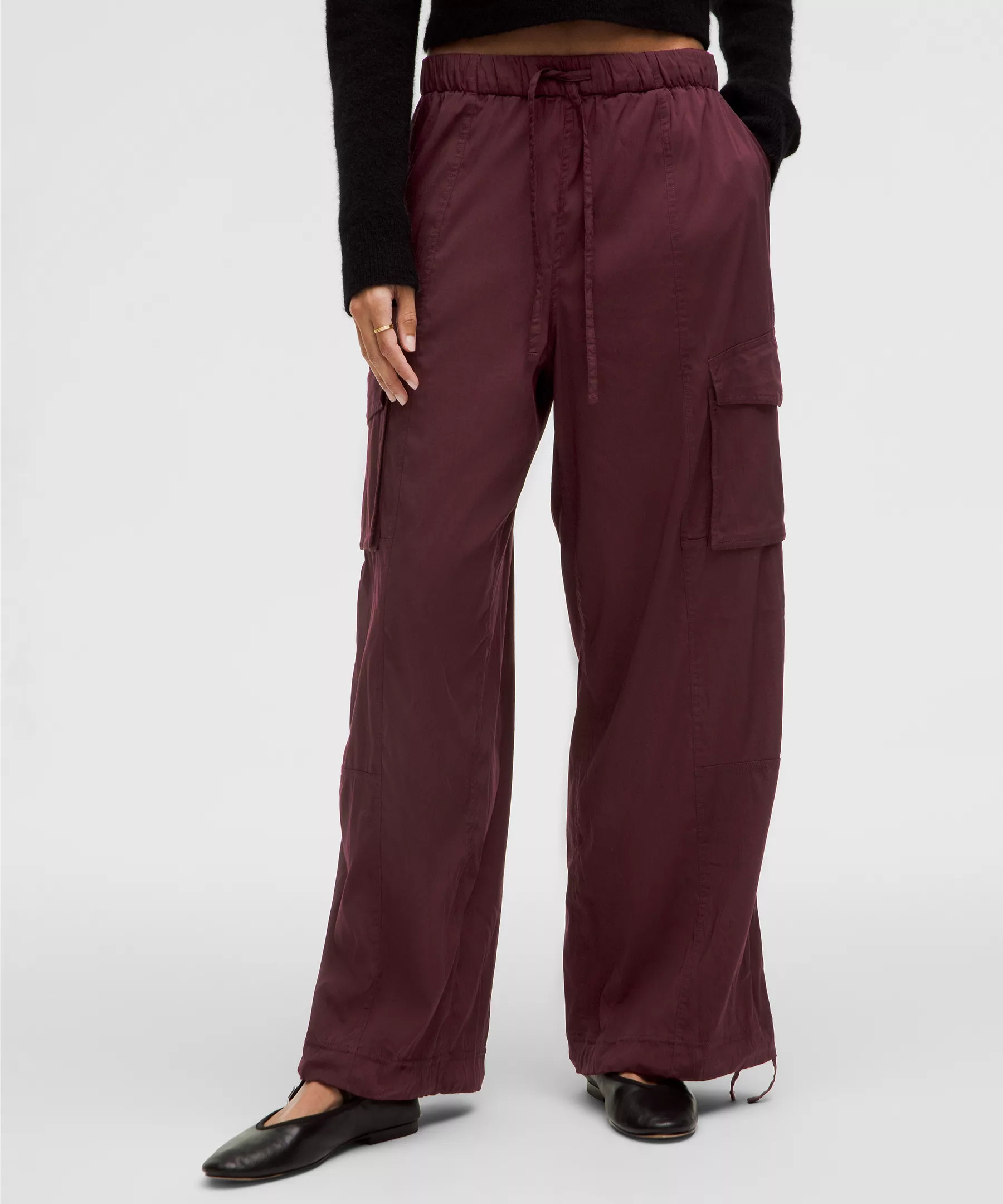 Lightweight Adjustable Mid-Rise Cargo Pant | Women's Pants | lululemon | Lululemon (US)