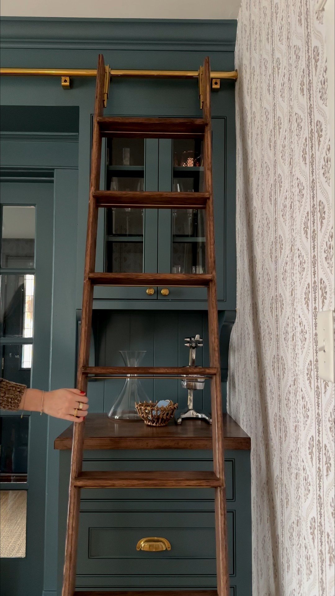 Hosting this season? Looking for the perfect gift for the host? I’ve got you. Comment DEC for a full edit of items I’m eyeing! 

#LTKHoliday #LTKGiftGuide #LTKHome