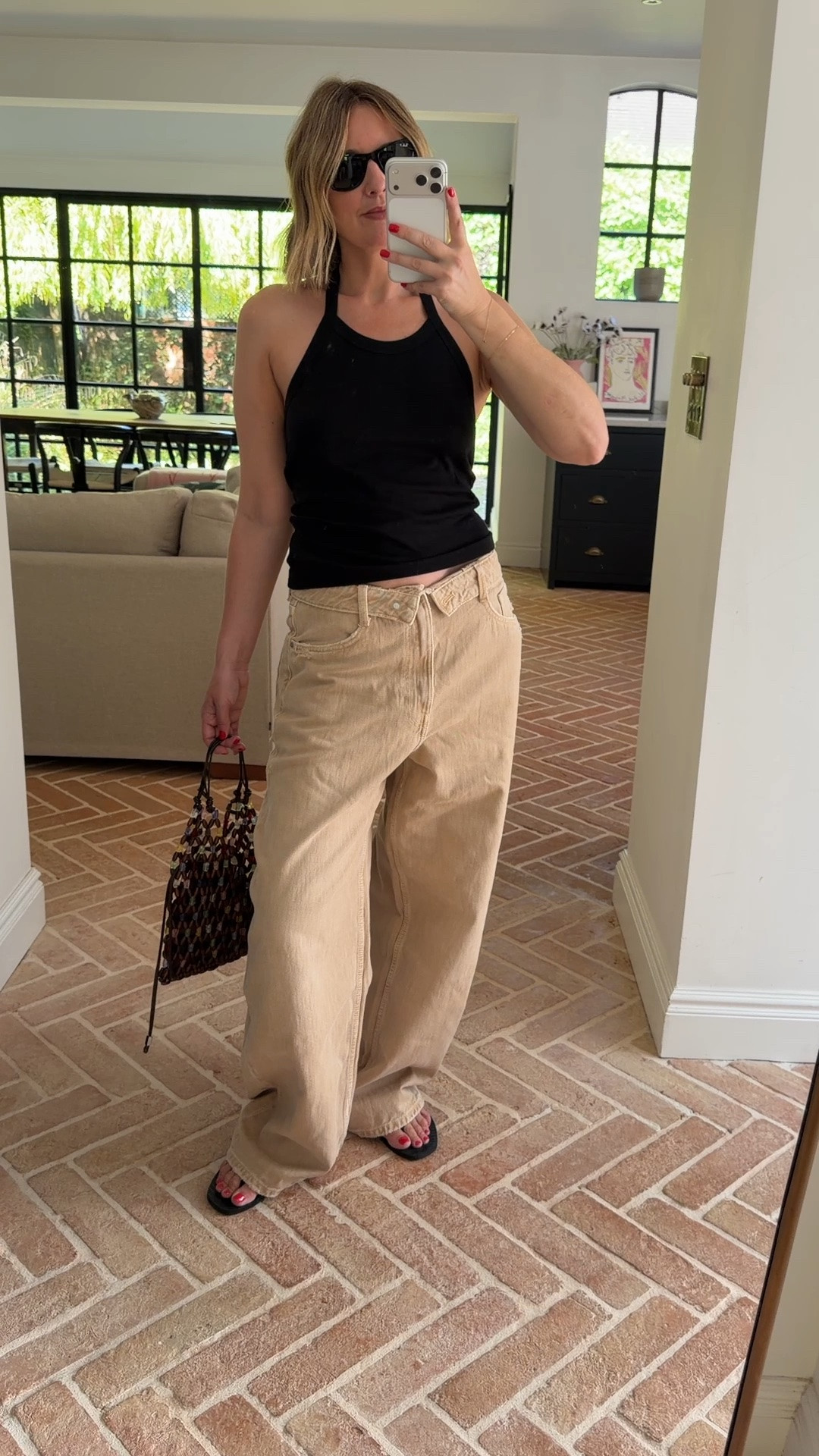 Beige jeans + halter necks | Zara | jeans outfit | jeans in a heatwave

#LTKuk #LTKeurope #LTKjeans
