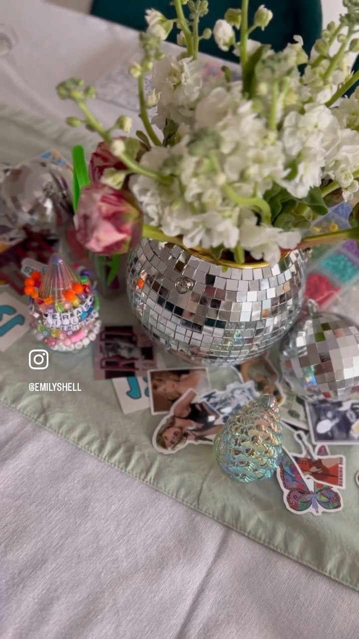 merry swiftmas 🫶🏻 the eras tour film viewing party supplies ✨ 

#LTKparties #LTKVideo #LTKHoliday