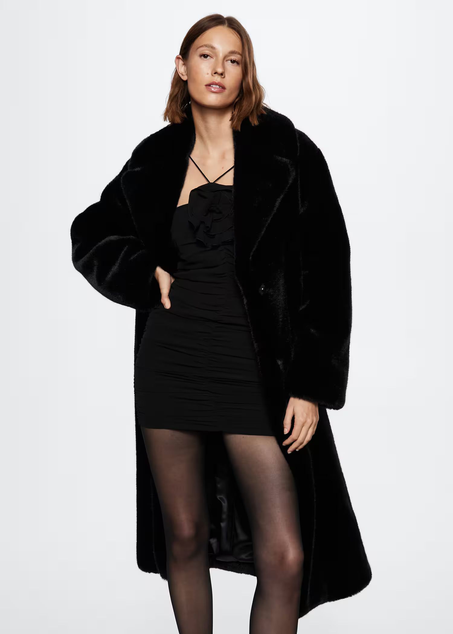 Oversize faux-fur coat | MANGO (US)