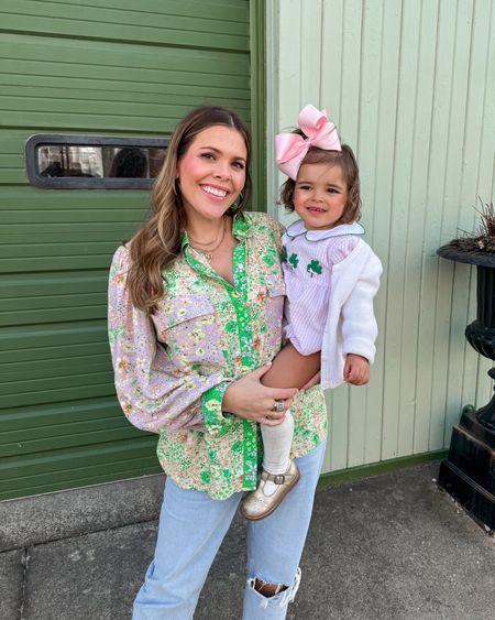 Our st Patrick’s day outfits 🍀 this top is so cute for spring (sized up to a medium for the bump) // these maternity jeans are so comfy too!

#LTKbump #LTKfindsunder100 #LTKSeasonal