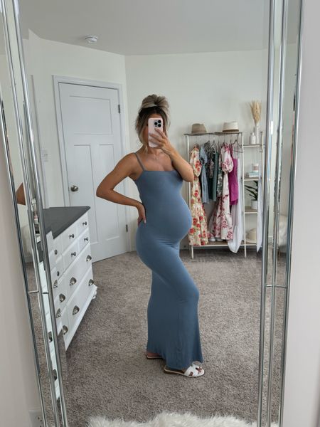 My favorite bump friendly dress 😍 o owned this pre-pregnancy and it’s still comfy and flattering! Wearing my usual xs 

#LTKStyleTip #LTKFindsUnder100 #LTKBump