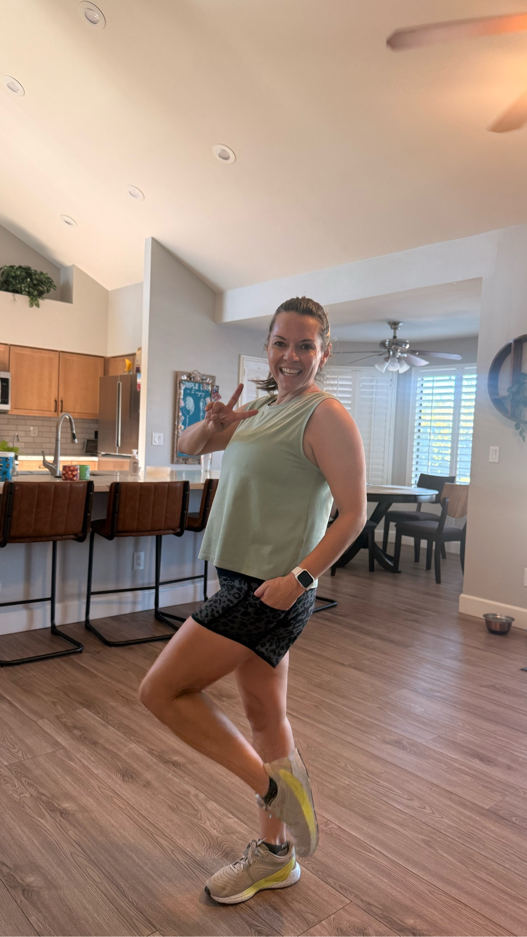 First time doing cardio again, and let’s just say… gravity is not on my side.
Wearing my not-so-supportive sports bra (great for yoga, not for jumping), my ride-or-die Maven Thread shorts, Gap Muscle Tee (I have every color), and my go-to Lululemon shoes.

Don’t recommend this bra for cardio my boobs be bouncing!! 

Gap Shirt-M
Maven Thread Shorts- S
Lululemon Shoes- 9
Bra-M 
https://www.shopltk.com/explore/Mom_of_Reality?tab=posts

#LTKMidsize #LTKOver40 #LTKActive