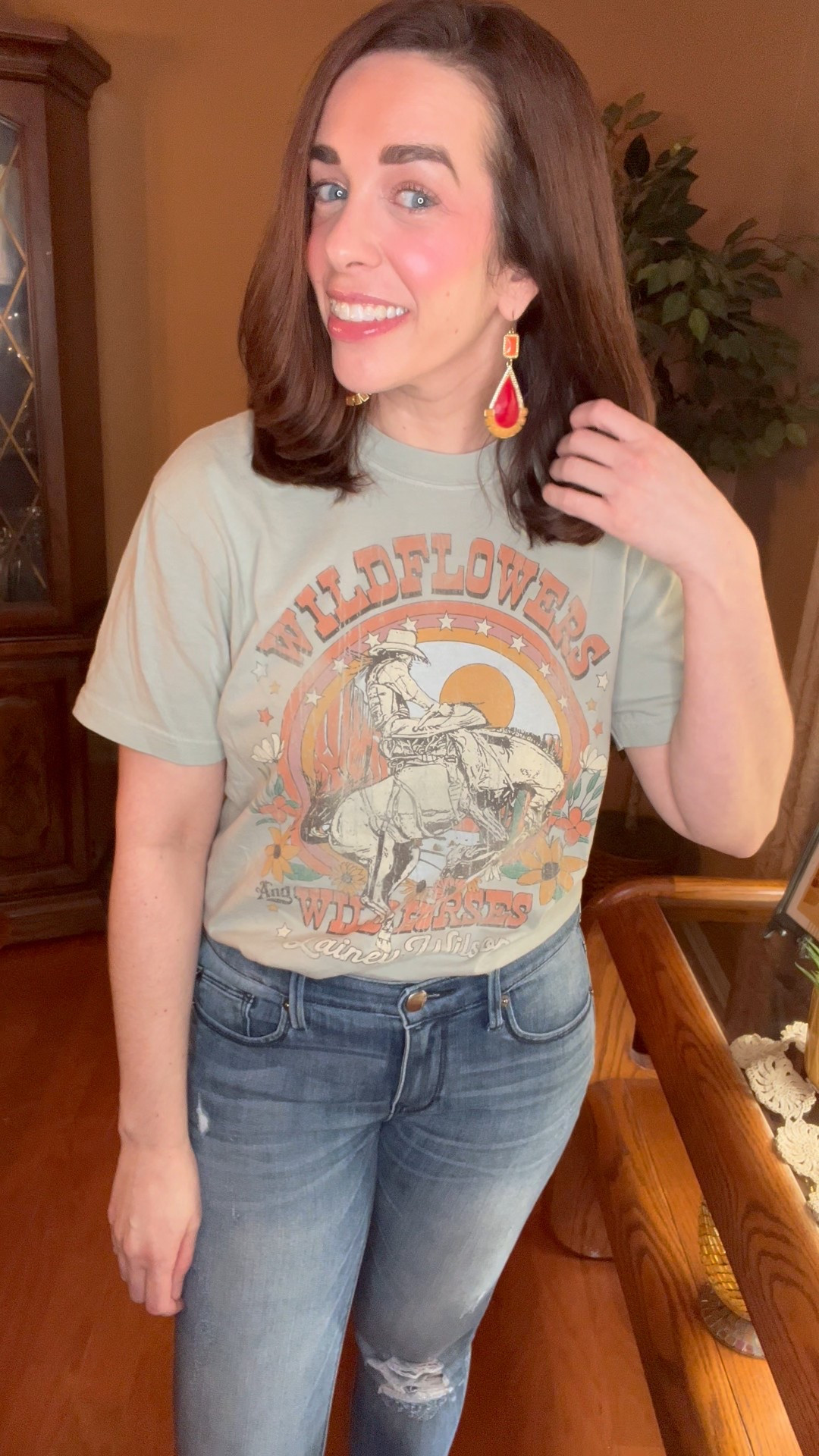 Lainey Wilson graphic t-shirt (medium). Mid rise medium wash skinny jeans (4). White slip on sneakers (8.5). #graphictshirt #tshirt #laineywilson #jeans #midrisejeans #skinnyjeans #mediumwashjeans #sneakers #whitesneakers #sliponsneakers #springoutfit #summeroutfit 

Spring Outfit Summer Outfit 

#LTKStyleTip #LTKSeasonal #LTKFindsUnder100