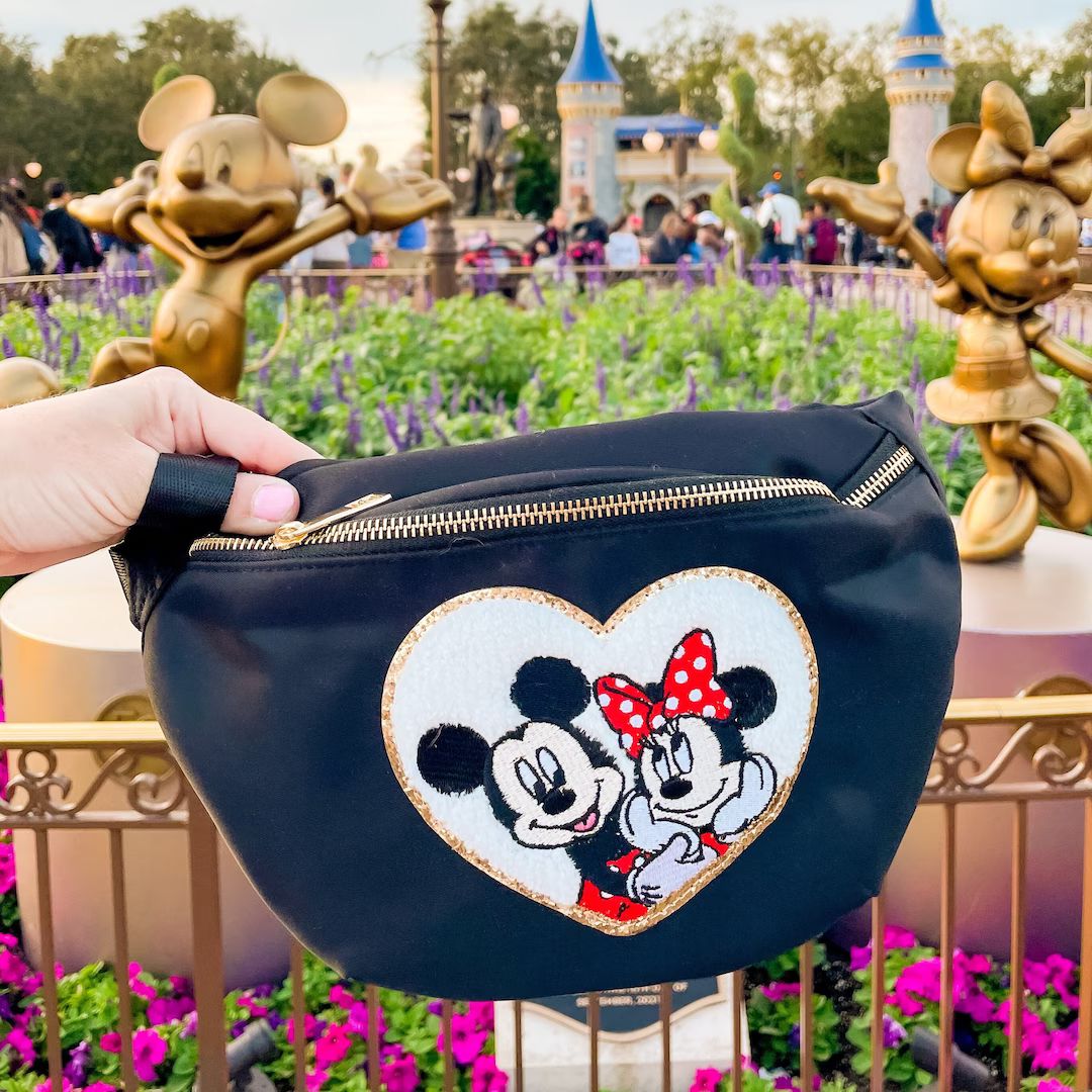 NOW SEWN ON*** Mickey and Minnie Fanny Pack. Valentine's Disney Fanny Pack. Jumbo Fanny pack Disn... | Etsy (US)