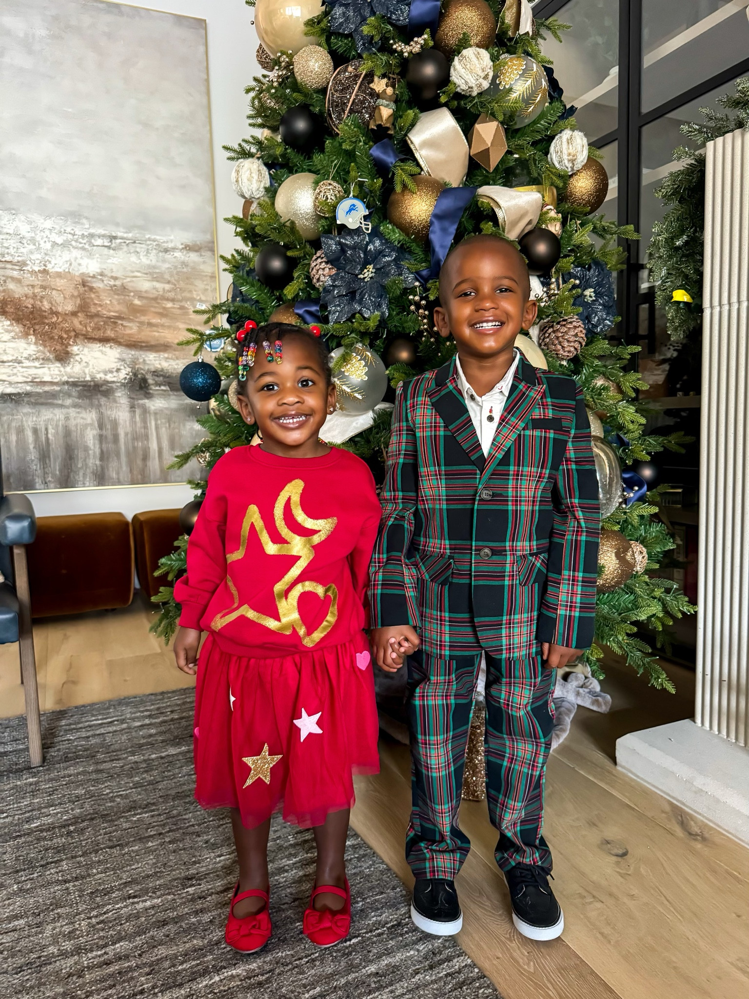 Kid’s holiday outfits! Suit is 30% off at Target! Printed long sleeve is now $9.80, jacket is $24.50, and pants are $17.50. 

#LTKSeasonal #LTKKids #LTKHoliday