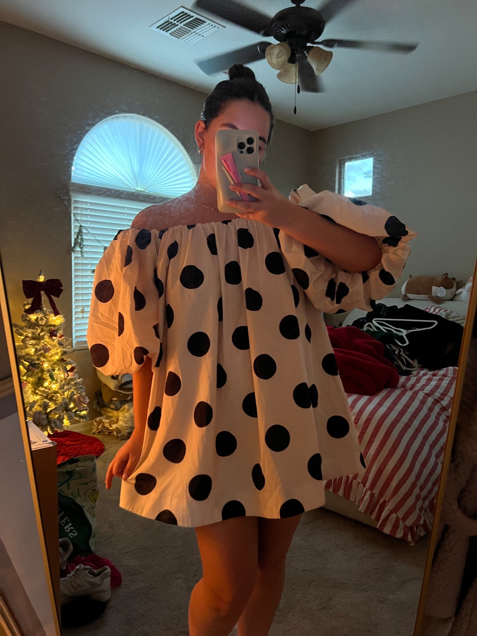 Out of stock Anthro dress, but linked some other holiday dresses as well as Amazon dupes!!🎄❤️ Use code ANTHRO30 for 30% off!!!

#LTKHoliday #LTKMidsize #LTKootd