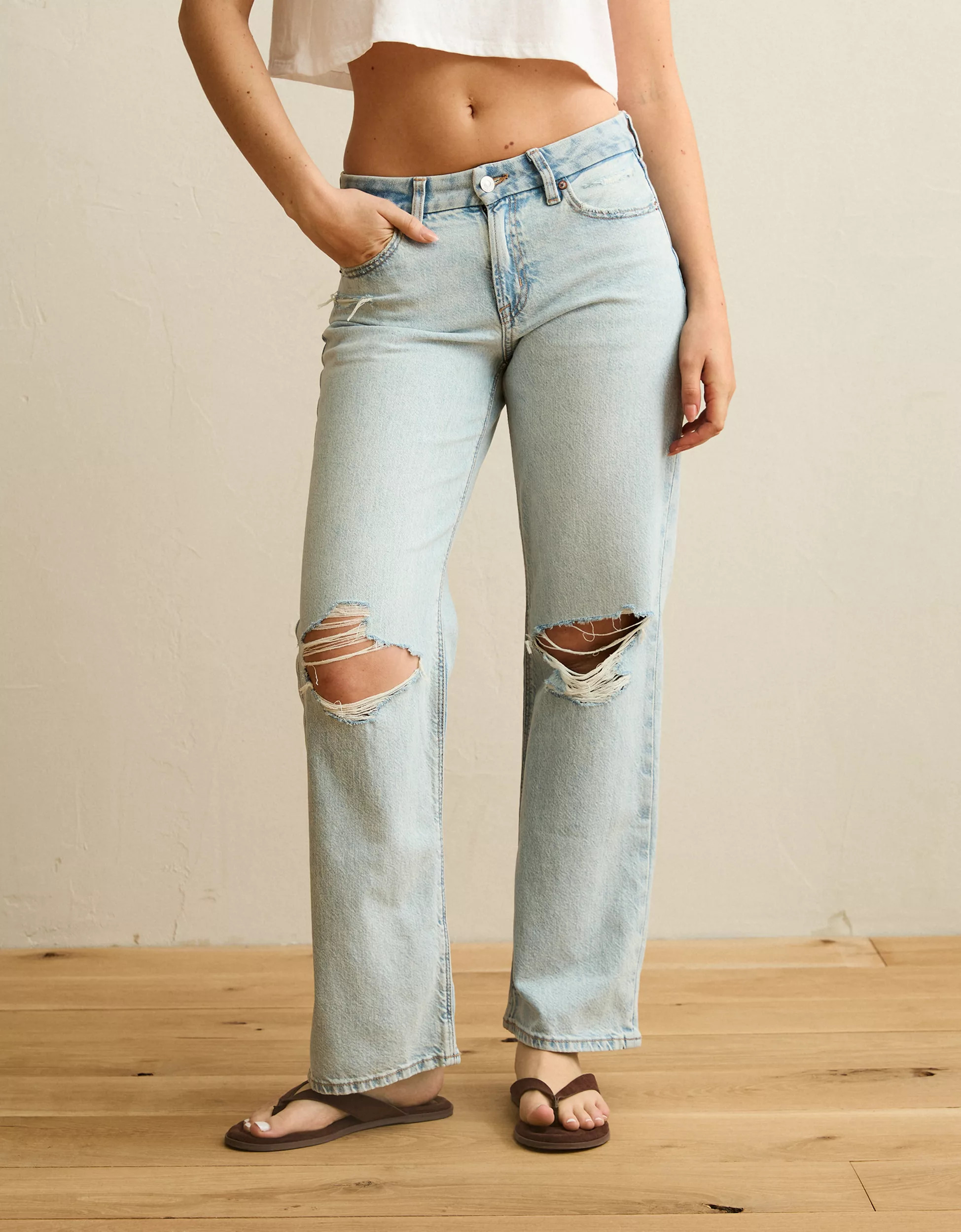 AE Curvy High-Waisted Stovepipe Jean | American Eagle Outfitters (US & CA)