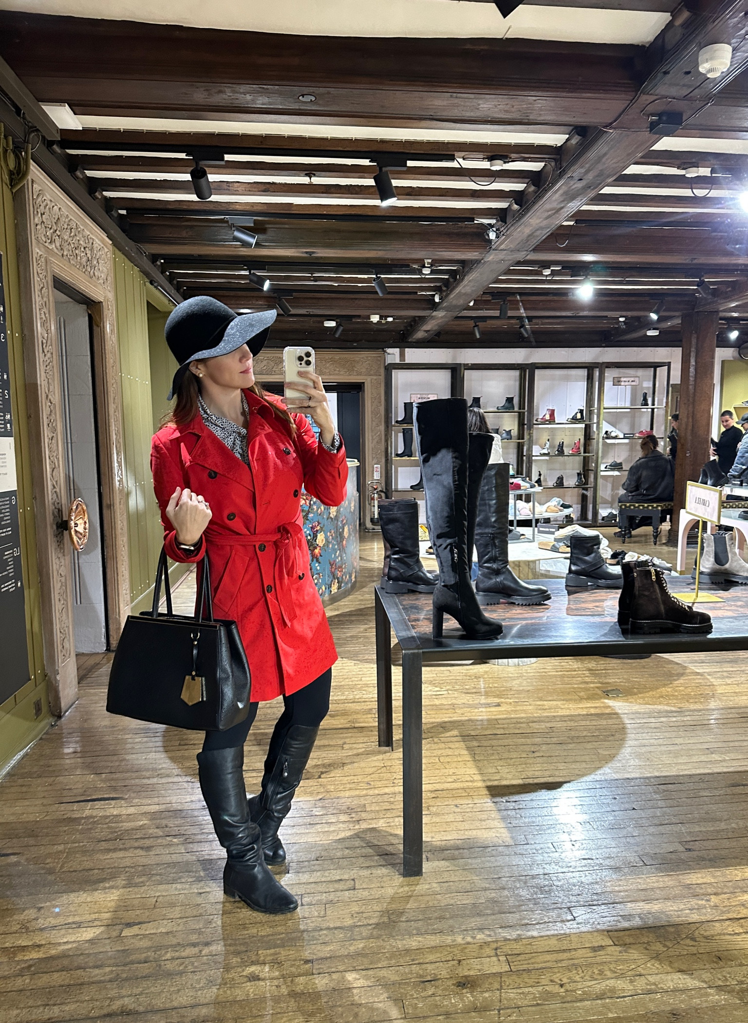 Rainy days shopping attire 