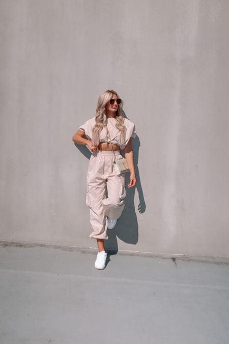 Neutral Style Inspo

Casual Outfit, White Sneakers, Halloween, Fall Outfits, Fall Dresses, Jeans, Boots, Family Photos, Halloween Costume, Thanksgiving, Christmas Decor, Fall Fashion


#LTKSeasonal #LTKshoecrush #LTKstyletip