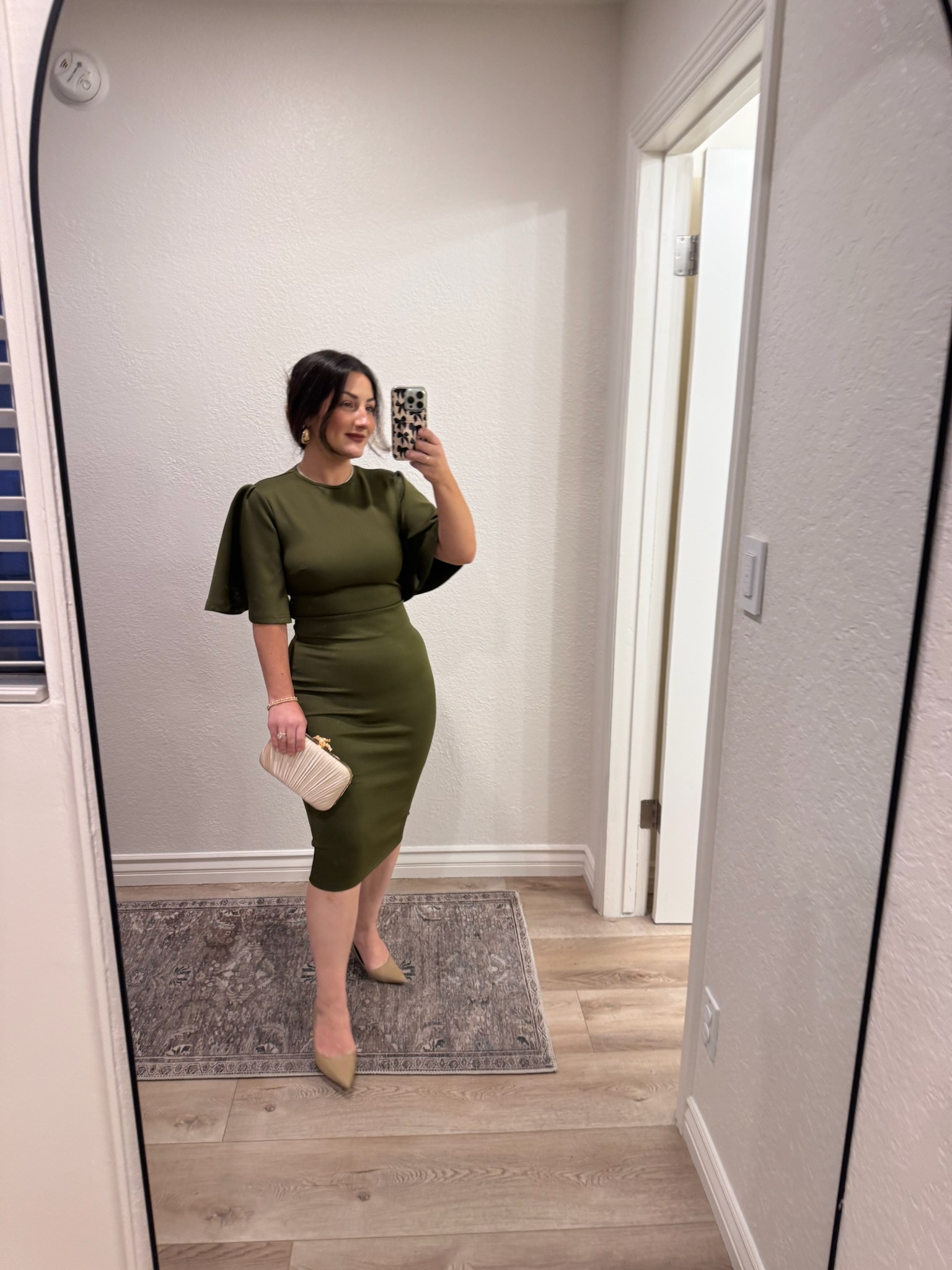 I'm loving this ruffle sleeve dress! Paired with my favorite heels! Perfect for any occasion! Dress size small (5'0" 140lbs)


#LTKWedding #LTKFindsUnder50 #LTKPetite