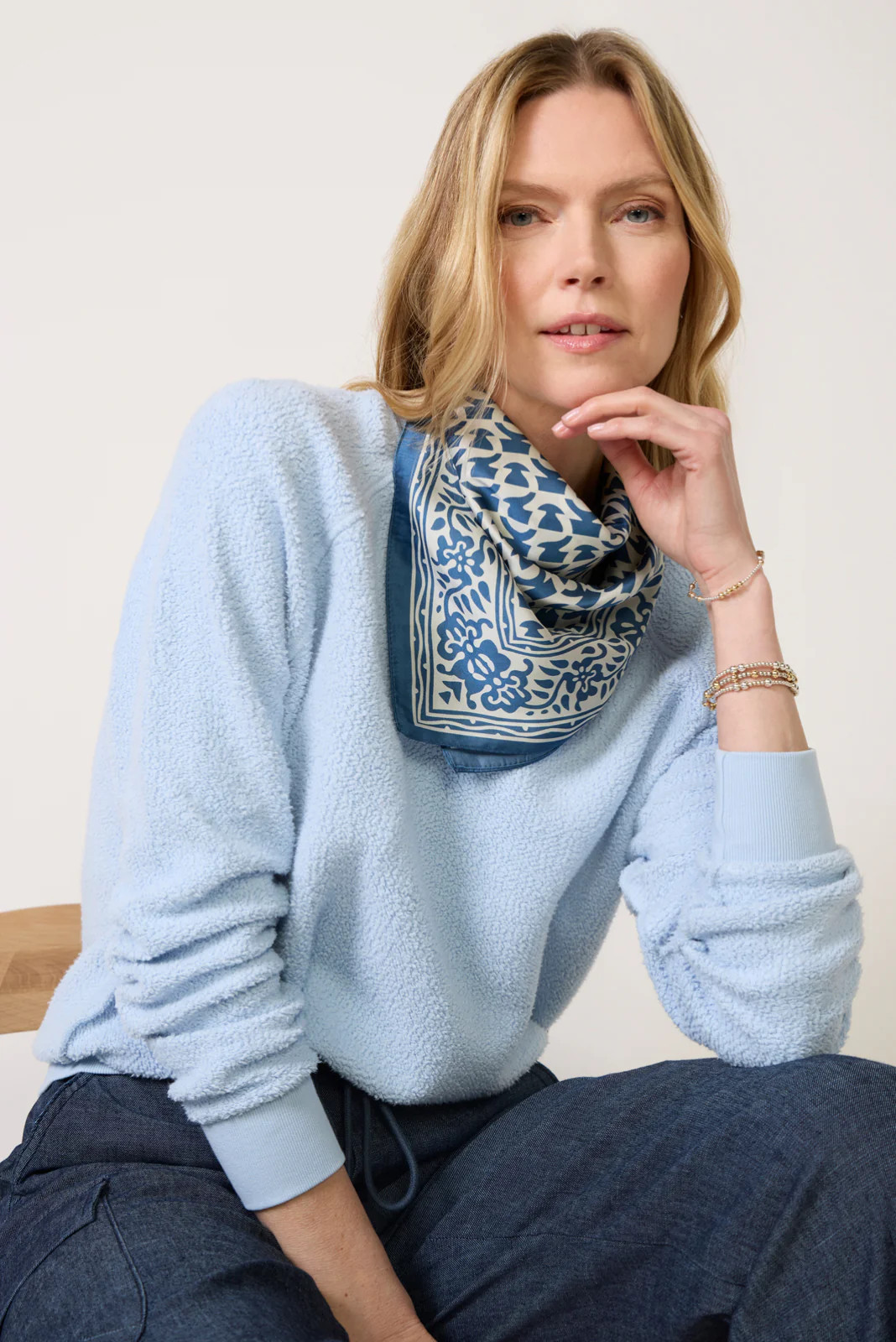 PERFECTWHITETEE Women's Ziggy Sweatshirt, Size Medium, Blue | Evereve