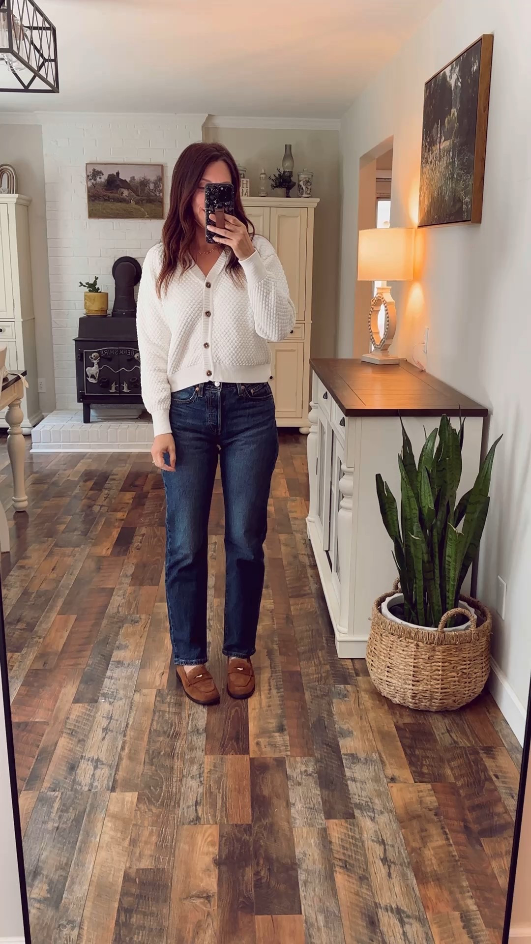 Shop 30% off! 

Jeans | cardigan | cable knit 

#LTKFallSale #LTKSeasonal #LTKStyleTip