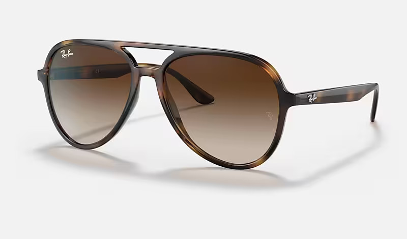 Lenses:    Brown Gradient   +   Frame:  Havana | Ray-Ban (US)