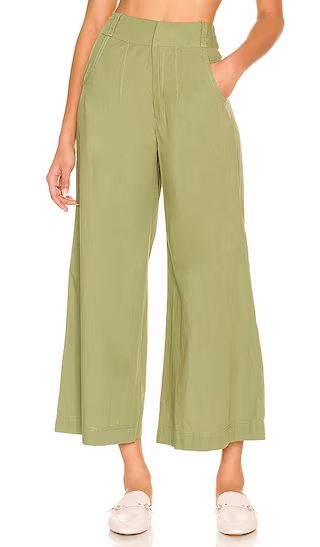 Free People Menorca Cropped Solid Pant in Sage. - size 8 (also in 0) | Revolve Clothing (Global)