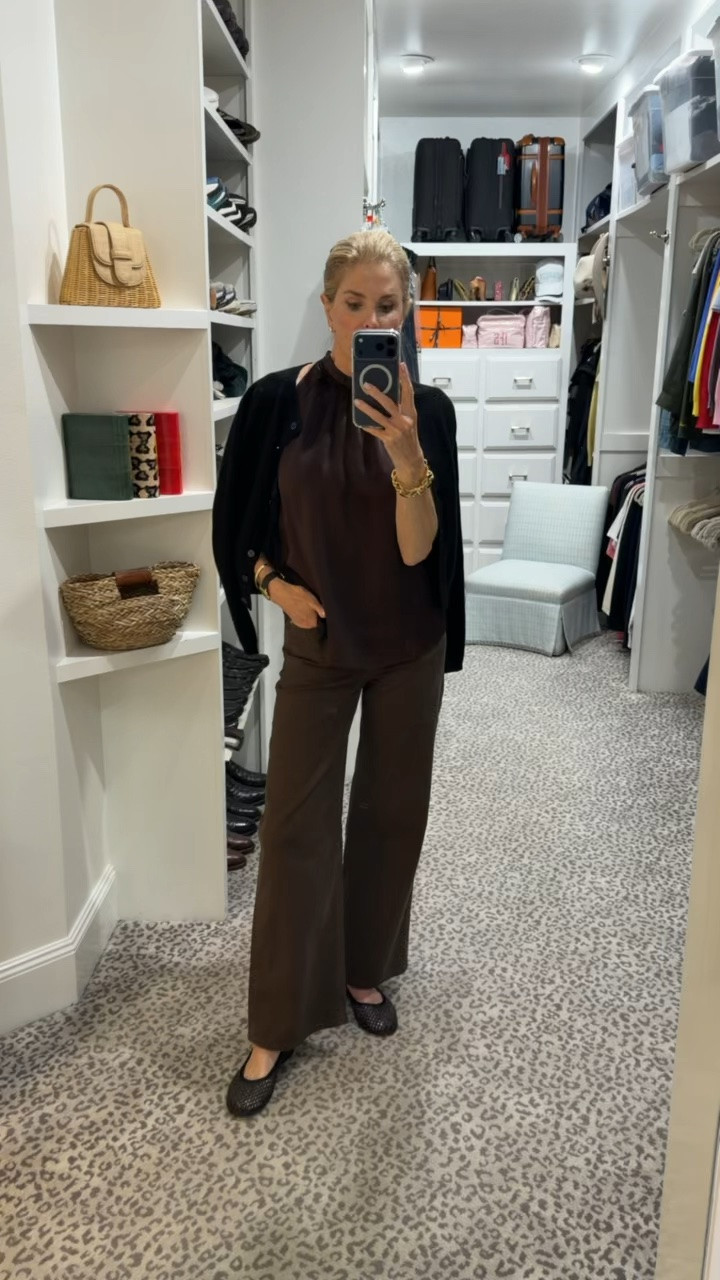 Tonight’s @Quince look

Size S/27

#LTKCon #LTKootd #LTKOver40