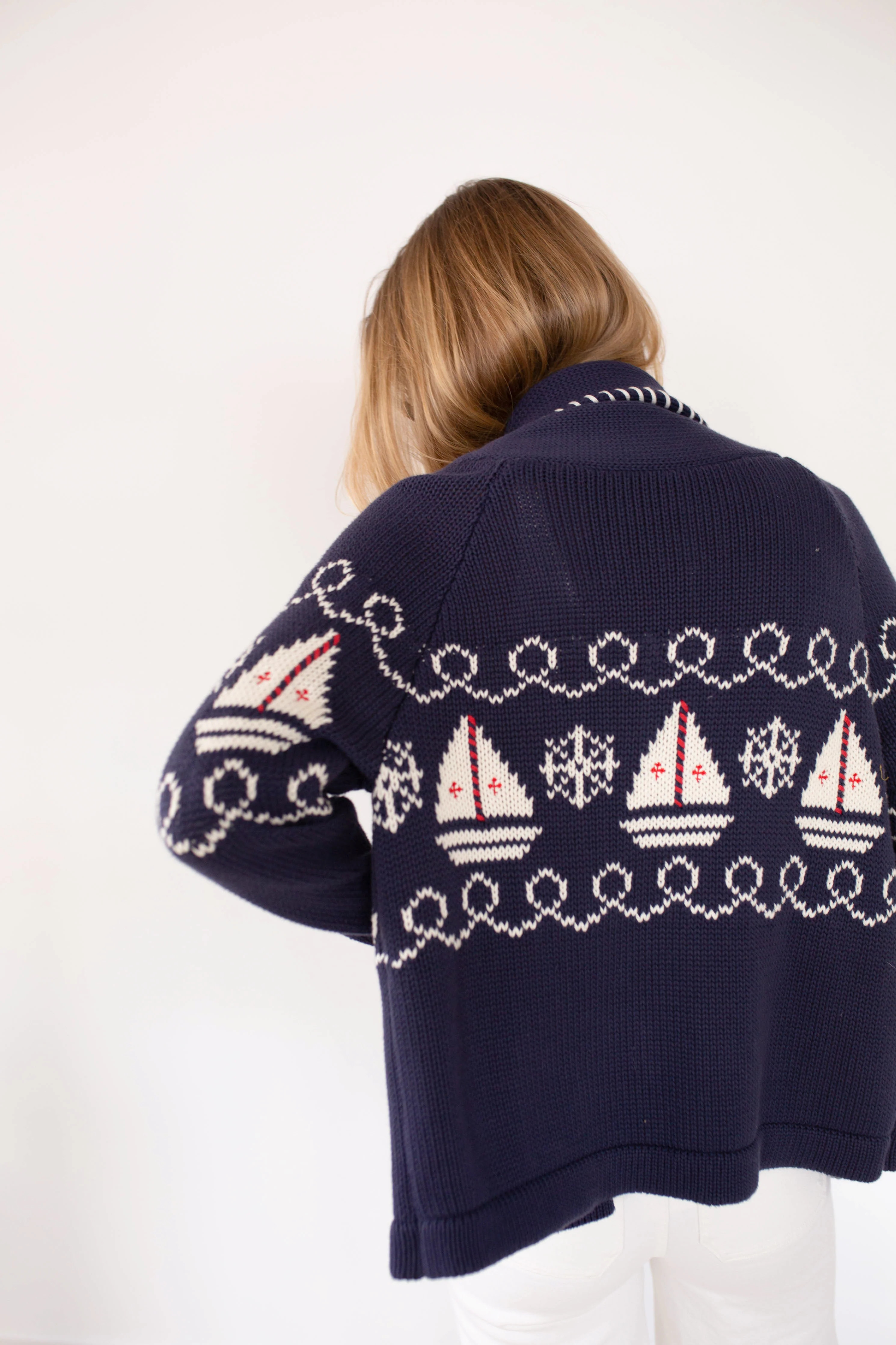 Marea Shawl Cardigan in Nautical Intarsia – Navy | Marea