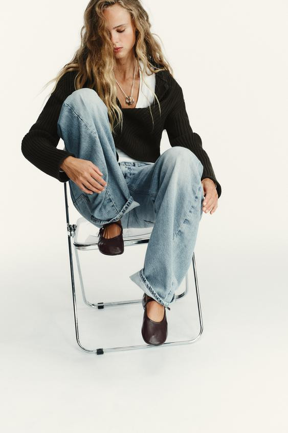 SOFT LEATHER BALLET FLATS | Zara US